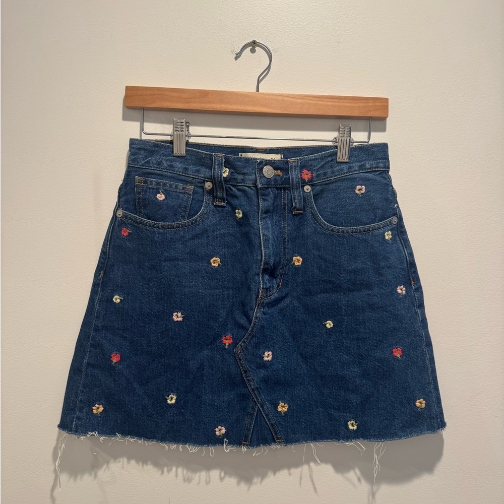 Madewell Rigid Denim A-Line Mini Skirt in Confetti Floral 26/2